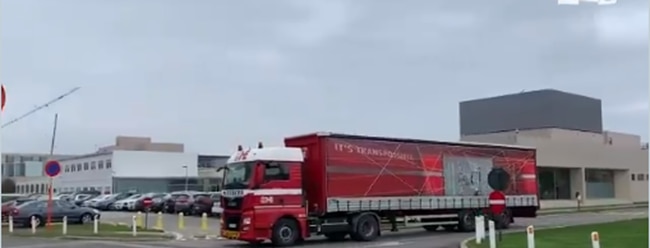 Φορτηγό με εμβόλια για Βρετανία