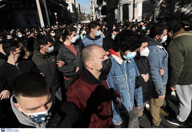 Πανεκπαιδευτικό συλλαλητήριο: Ερχονται "καμπάνες" για παραβίαση του νέου νόμου - Δικογραφία από την ΕΛ.ΑΣ.