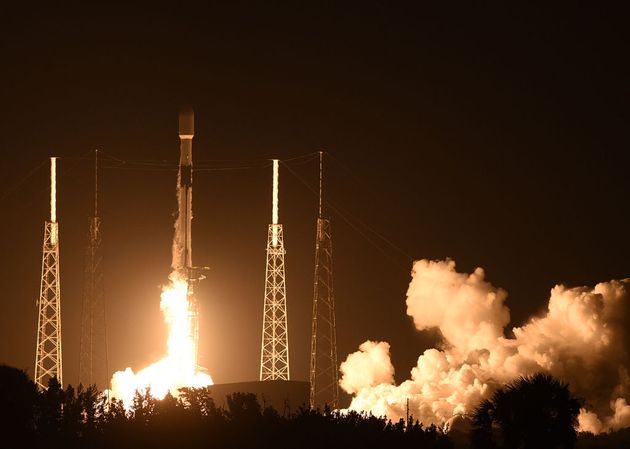 Εκτόξευση του πυραύλου Falcon 9 της