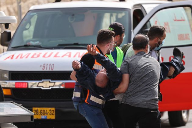 Πεδίο μάχης η Πλατεία των Τζαμιών στην Ιερουσαλήμ και πορεία υπερεθνικιστών